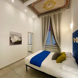  Apartment Alla Casa Rosa Al Mare, Central Seafront Stay With Free Private Garage, Air Conditionig, Wi-Fi, Ideal Choice For A Relaxing And Exciting Coastal Escape